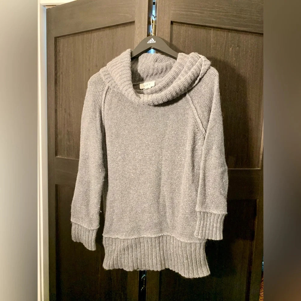 Ann Taylor Loft sweater, gray